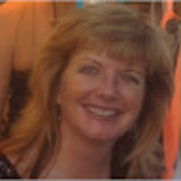 Meet your Posher, Janet - Picture 1 of 1